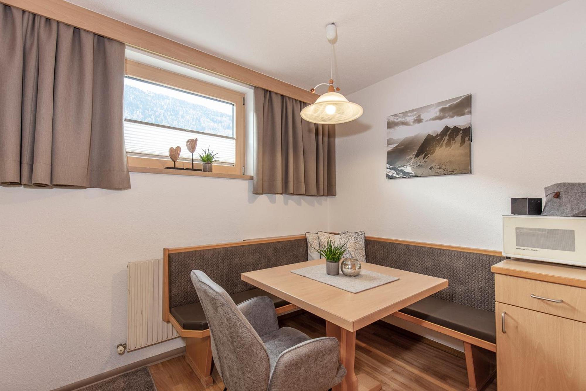 Gustls Ferienhaeusl Apartment Sölden Exterior foto